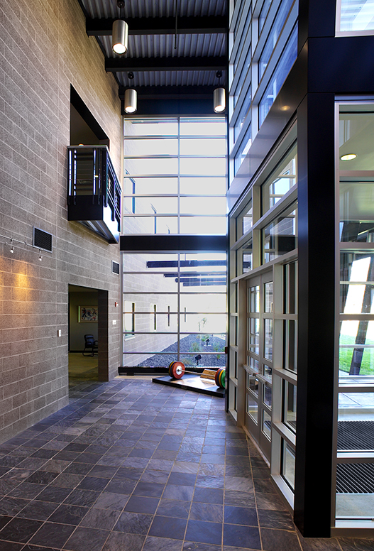 0301-2_LOBBY-ATRIUM-SPACE