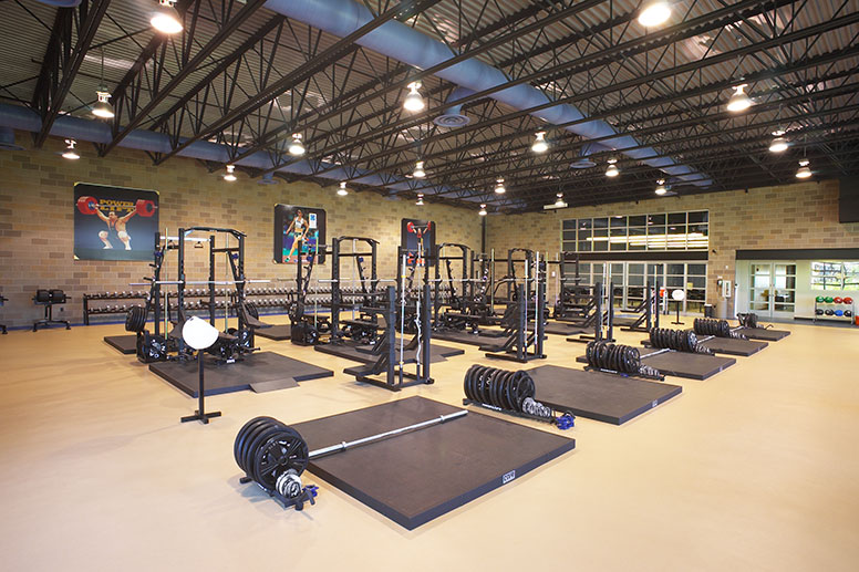 0301-3_WEIGHT-ROOM