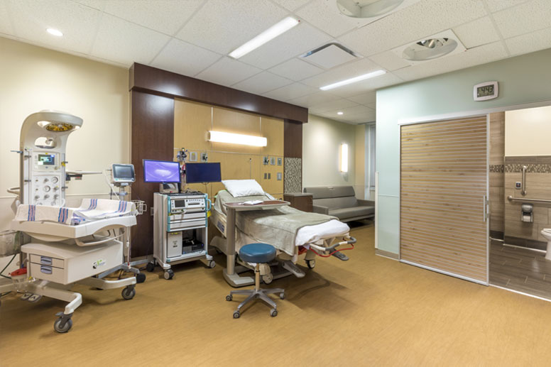 Southwest Memorial Hospital Patient Wing and Lobby Nunn Construction